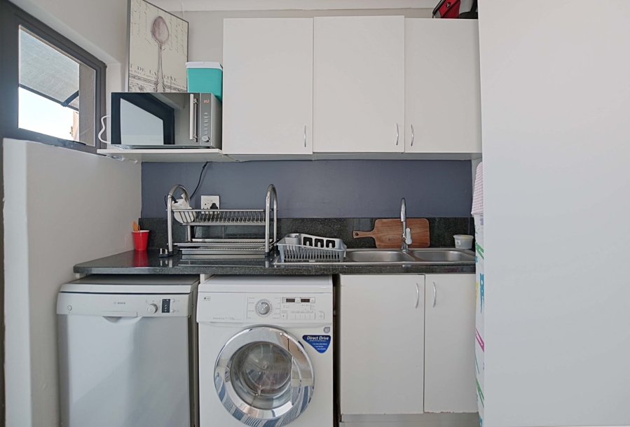  Bedroom Property for Sale in West Beach Western Cape